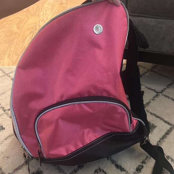 Large Athletico Backpack - like new - Picture 2 of 7